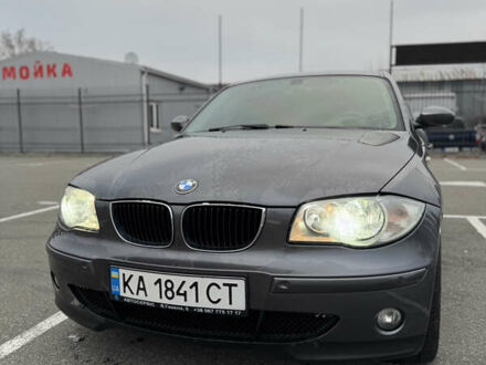 БМВ 1 Серия 2005 в Киеве на Automoto.ua Серый БМВ 1 Серия, объемом двигателя 2 л и пробегом 204 тыс. км за 6300 $, фото 1 на Automoto.ua