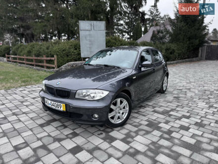 БМВ 1 Серия 2005 в Староконстантинов на Automoto.ua Серый БМВ 1 Серия, объемом двигателя 1.6 л и пробегом 212 тыс. км за 5555 $, фото 1 на Automoto.ua