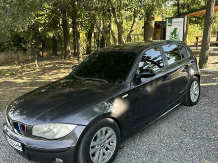 Серый БМВ 1 Серия, объемом двигателя 2 л и пробегом 245 тыс. км за 5000 $, фото 1 на Automoto.ua