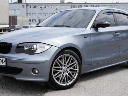 Серый БМВ 1 Серия, объемом двигателя 2 л и пробегом 194 тыс. км за 8200 $, фото 1 на Automoto.ua