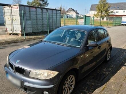 БМВ 1 Серия 2006 в Киеве на Automoto.ua Серый БМВ 1 Серия, объемом двигателя 2 л и пробегом 160 тыс. км за 3500 $, фото 1 на Automoto.ua