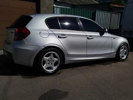 БМВ 1 Серия 2007 в Киеве на Automoto.ua Серый БМВ 1 Серия, объемом двигателя 2 л и пробегом 290 тыс. км за 6000 $, фото 1 на Automoto.ua