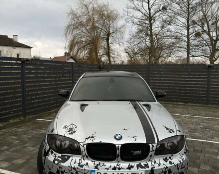 Серый БМВ 1 Серия, объемом двигателя 2 л и пробегом 290 тыс. км за 7500 $, фото 1 на Automoto.ua