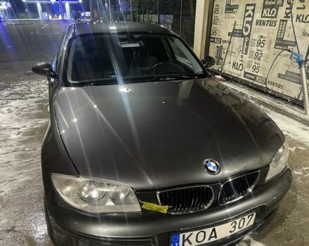 Серый БМВ 1 Серия, объемом двигателя 1.6 л и пробегом 190 тыс. км за 3500 $, фото 1 на Automoto.ua