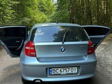 БМВ 1 Серия 2008 в Яворове на Automoto.ua Серый БМВ 1 Серия, объемом двигателя 2 л и пробегом 329 тыс. км за 6850 $, фото 1 на Automoto.ua