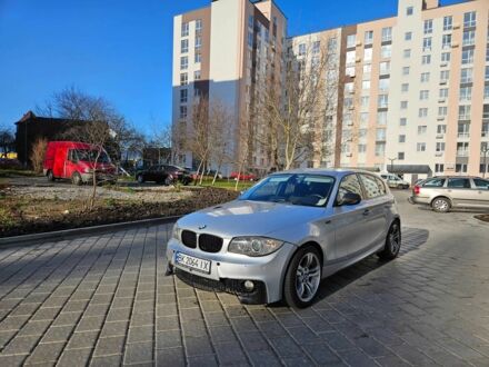 Серый БМВ 1 Серия, объемом двигателя 2 л и пробегом 300 тыс. км за 3500 $, фото 1 на Automoto.ua