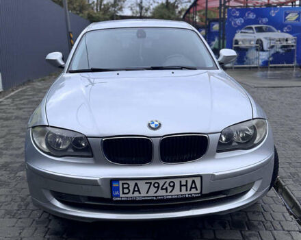 Серый БМВ 1 Серия, объемом двигателя 2 л и пробегом 220 тыс. км за 8500 $, фото 1 на Automoto.ua