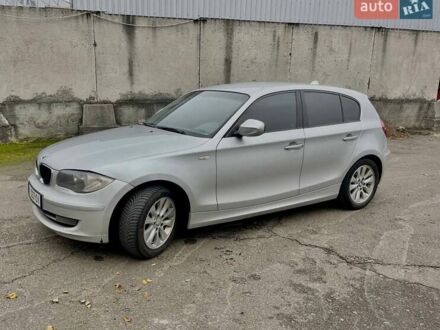 БМВ 1 Серия 2010 в Киеве на Automoto.ua Серый БМВ 1 Серия, объемом двигателя 2 л и пробегом 335 тыс. км за 6000 $, фото 1 на Automoto.ua