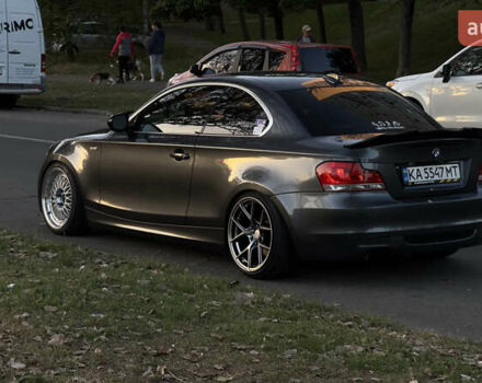 Серый БМВ 1 Серия, объемом двигателя 3 л и пробегом 215 тыс. км за 14500 $, фото 1 на Automoto.ua