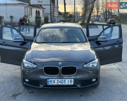 Серый БМВ 1 Серия, объемом двигателя 2 л и пробегом 210 тыс. км за 10200 $, фото 1 на Automoto.ua