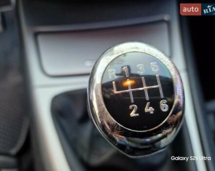 Синий БМВ 1 Серия, объемом двигателя 2 л и пробегом 373 тыс. км за 5500 $, фото 24 на Automoto.ua