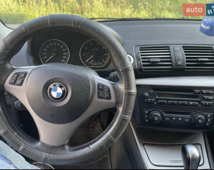 Синий БМВ 1 Серия, объемом двигателя 2 л и пробегом 217 тыс. км за 5900 $, фото 11 на Automoto.ua