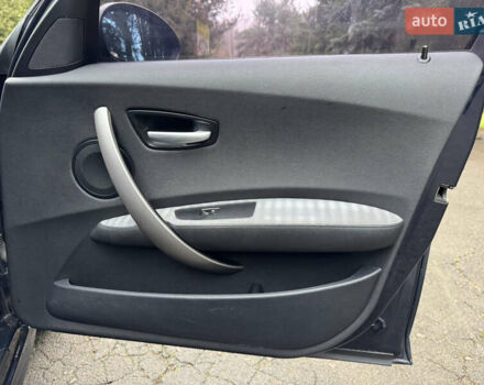 Синий БМВ 1 Серия, объемом двигателя 2 л и пробегом 280 тыс. км за 4650 $, фото 33 на Automoto.ua