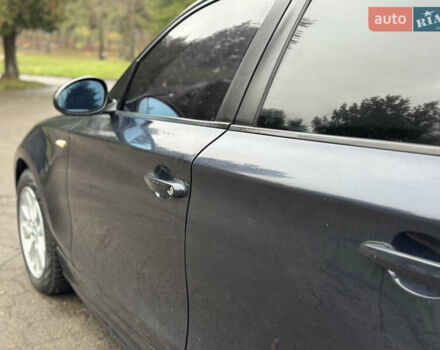 Синий БМВ 1 Серия, объемом двигателя 2 л и пробегом 280 тыс. км за 4650 $, фото 26 на Automoto.ua