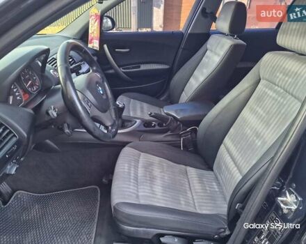 Синий БМВ 1 Серия, объемом двигателя 2 л и пробегом 373 тыс. км за 5500 $, фото 21 на Automoto.ua