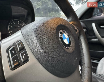 Синий БМВ 1 Серия, объемом двигателя 2 л и пробегом 280 тыс. км за 4650 $, фото 51 на Automoto.ua