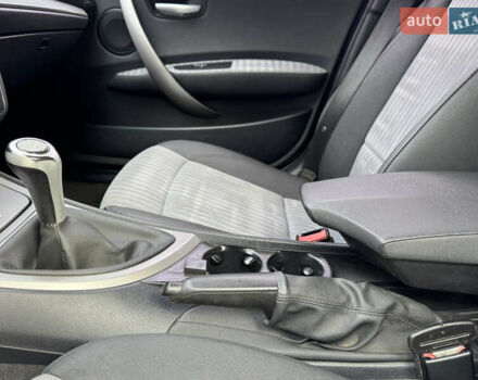 Синий БМВ 1 Серия, объемом двигателя 2 л и пробегом 299 тыс. км за 4999 $, фото 52 на Automoto.ua