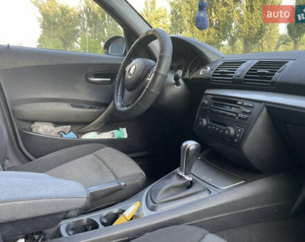 Синий БМВ 1 Серия, объемом двигателя 2 л и пробегом 217 тыс. км за 5900 $, фото 8 на Automoto.ua