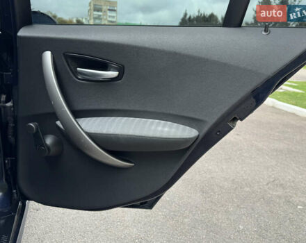 Синий БМВ 1 Серия, объемом двигателя 2 л и пробегом 299 тыс. км за 4999 $, фото 38 на Automoto.ua