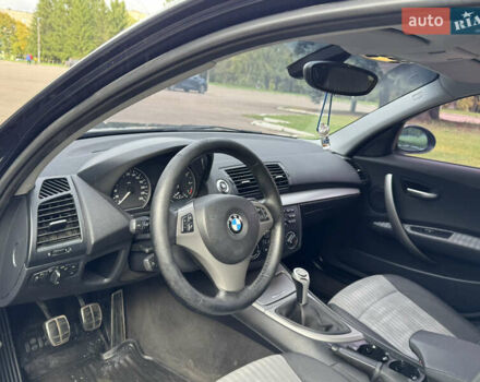 Синий БМВ 1 Серия, объемом двигателя 2 л и пробегом 299 тыс. км за 4999 $, фото 49 на Automoto.ua