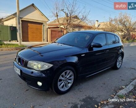 Синий БМВ 1 Серия, объемом двигателя 2 л и пробегом 373 тыс. км за 5500 $, фото 4 на Automoto.ua