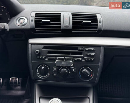 Синий БМВ 1 Серия, объемом двигателя 2 л и пробегом 280 тыс. км за 4650 $, фото 54 на Automoto.ua