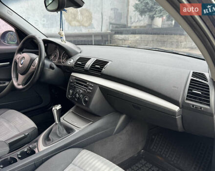 Синий БМВ 1 Серия, объемом двигателя 2 л и пробегом 299 тыс. км за 4999 $, фото 37 на Automoto.ua