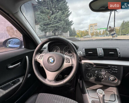 Синий БМВ 1 Серия, объемом двигателя 2 л и пробегом 299 тыс. км за 4999 $, фото 56 на Automoto.ua