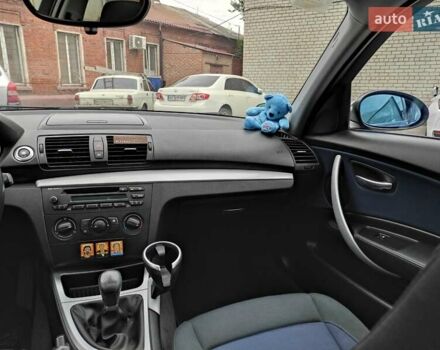 Синий БМВ 1 Серия, объемом двигателя 1.6 л и пробегом 177 тыс. км за 5800 $, фото 11 на Automoto.ua