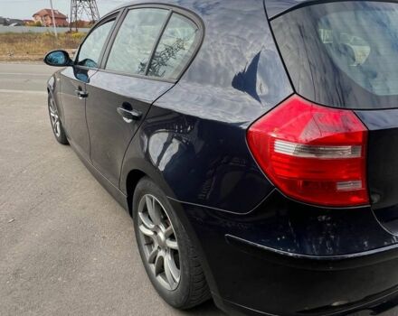 Синий БМВ 1 Серия, объемом двигателя 2 л и пробегом 249 тыс. км за 5100 $, фото 5 на Automoto.ua