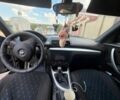Синий БМВ 1 Серия, объемом двигателя 2 л и пробегом 267 тыс. км за 7700 $, фото 5 на Automoto.ua
