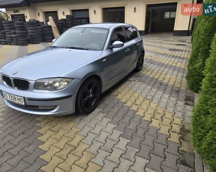 Синий БМВ 1 Серия, объемом двигателя 2 л и пробегом 295 тыс. км за 7500 $, фото 1 на Automoto.ua