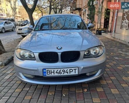 Синій БМВ 1 Серія, об'ємом двигуна 2 л та пробігом 200 тис. км за 5650 $, фото 2 на Automoto.ua