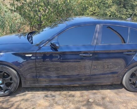Синий БМВ 1 Серия, объемом двигателя 2 л и пробегом 270 тыс. км за 5500 $, фото 2 на Automoto.ua