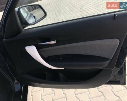 Синий БМВ 1 Серия, объемом двигателя 2 л и пробегом 163 тыс. км за 12800 $, фото 19 на Automoto.ua