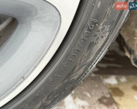 Синий БМВ 1 Серия, объемом двигателя 2 л и пробегом 248 тыс. км за 9200 $, фото 14 на Automoto.ua