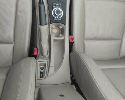 Синий БМВ 1 Серия, объемом двигателя 2 л и пробегом 183 тыс. км за 10000 $, фото 5 на Automoto.ua