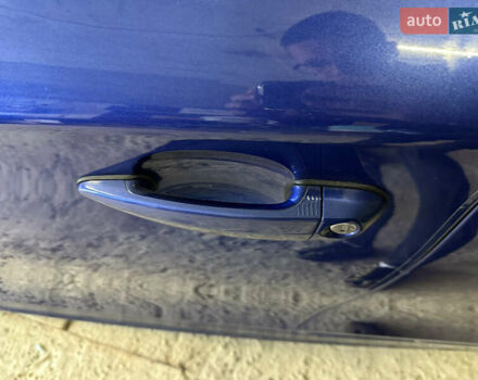 Синий БМВ 1 Серия, объемом двигателя 2 л и пробегом 250 тыс. км за 10500 $, фото 14 на Automoto.ua