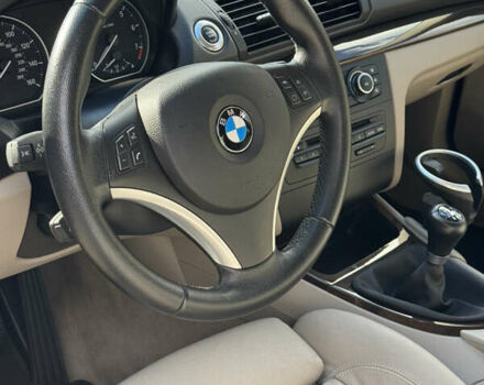 Синій БМВ 1 Серія, об'ємом двигуна 3 л та пробігом 143 тис. км за 13500 $, фото 19 на Automoto.ua