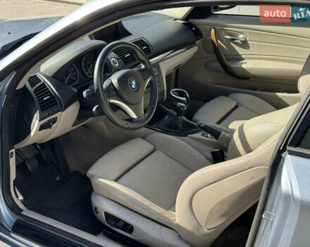 Синій БМВ 1 Серія, об'ємом двигуна 3 л та пробігом 143 тис. км за 13500 $, фото 18 на Automoto.ua