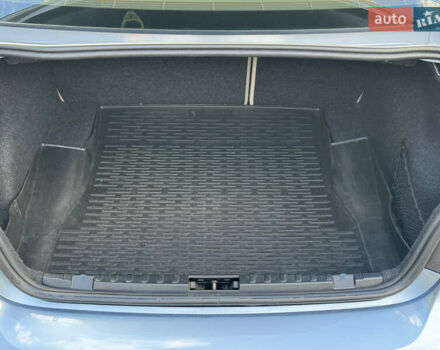 Синій БМВ 1 Серія, об'ємом двигуна 3 л та пробігом 143 тис. км за 13500 $, фото 29 на Automoto.ua