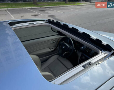 Синій БМВ 1 Серія, об'ємом двигуна 3 л та пробігом 143 тис. км за 13500 $, фото 17 на Automoto.ua