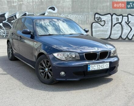 Синий БМВ 1 Серия, объемом двигателя 2 л и пробегом 264 тыс. км за 5100 $, фото 1 на Automoto.ua
