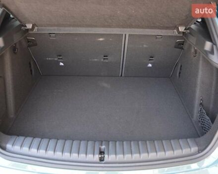 Зеленый БМВ 1 Серия, объемом двигателя 1.5 л и пробегом 4 тыс. км за 33252 $, фото 9 на Automoto.ua