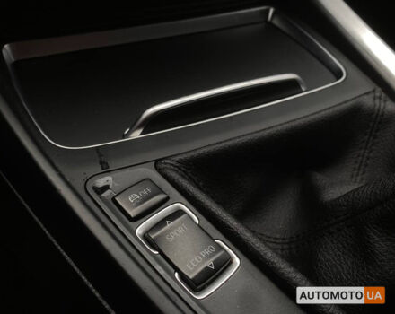 БМВ 118 2017 в Мукачеве на Automoto.ua Черный БМВ 118, объемом двигателя 1.5 л и пробегом 160 тыс. км за 15500 $, фото 17 на Automoto.ua