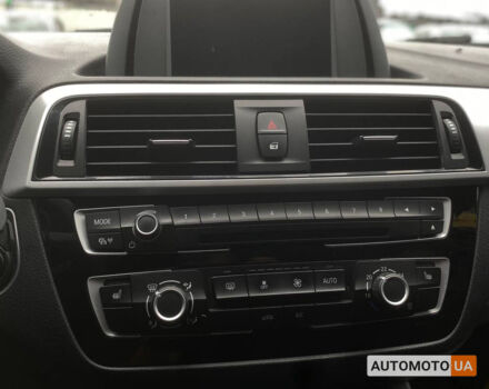 БМВ 118 2017 в Мукачеве на Automoto.ua Черный БМВ 118, объемом двигателя 1.5 л и пробегом 160 тыс. км за 15500 $, фото 19 на Automoto.ua