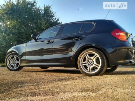 БМВ 118 2010 у Самборе на Automoto.ua Чорний БМВ 118, об'ємом двигуна 2 л та пробігом 240 тис. км за 7300 $, фото 1 на Automoto.ua