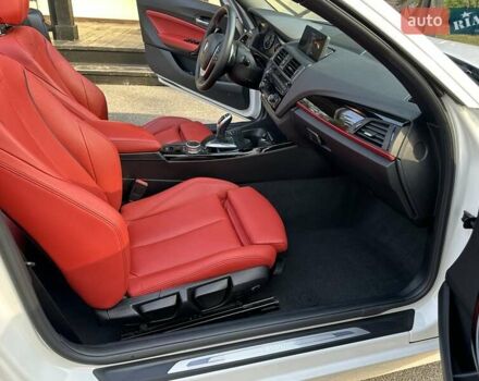 Білий БМВ 2 Серія, об'ємом двигуна 2 л та пробігом 109 тис. км за 17500 $, фото 71 на Automoto.ua