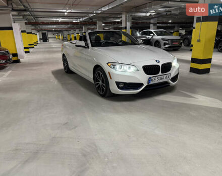 Белый БМВ 2 Серия, объемом двигателя 2 л и пробегом 55 тыс. км за 24000 $, фото 3 на Automoto.ua