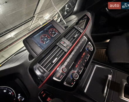 Белый БМВ 2 Серия, объемом двигателя 2 л и пробегом 55 тыс. км за 24000 $, фото 18 на Automoto.ua